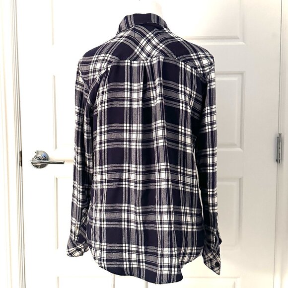 RAILS HUNTER BUTTON DOWN SHIRT MEDIUM - Picture 3 of 6